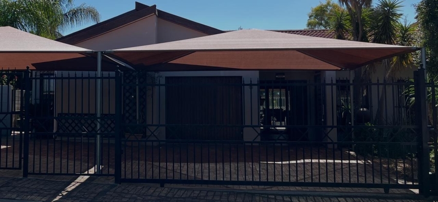 3 Bedroom Property for Sale in Paarl North Western Cape